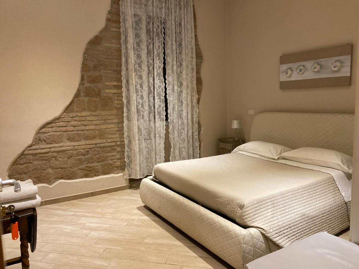 Il Vicolo Di Trastevere *